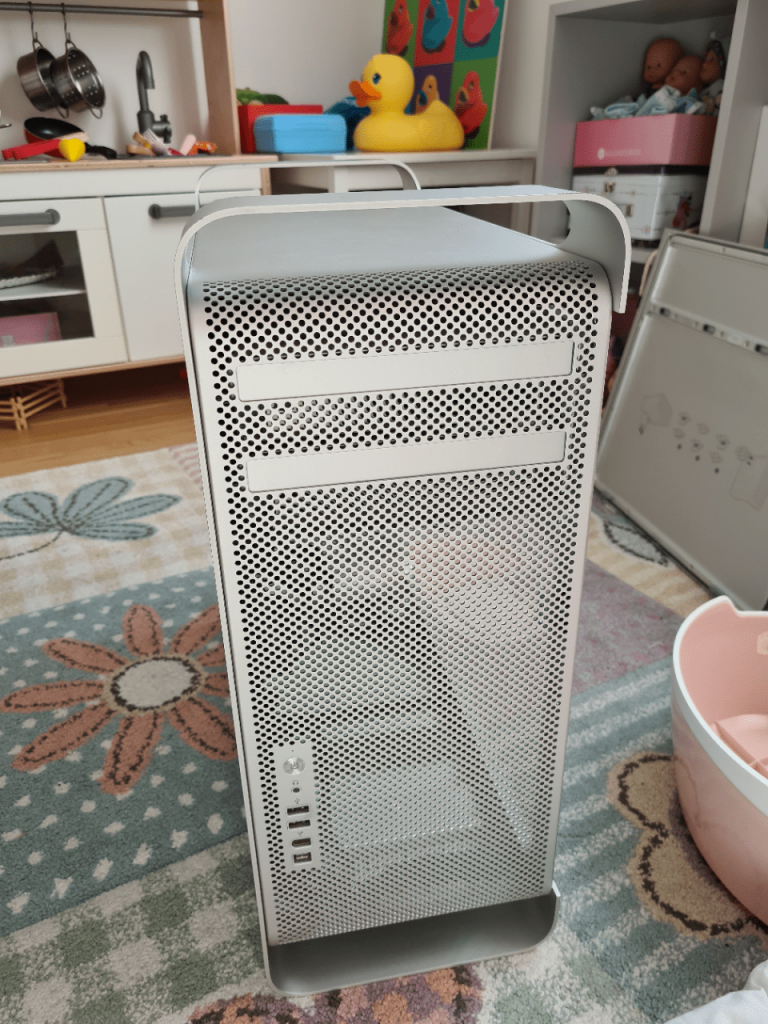 Apple Mac Pro G5 Case für den Umbau zum Renderpc DIY